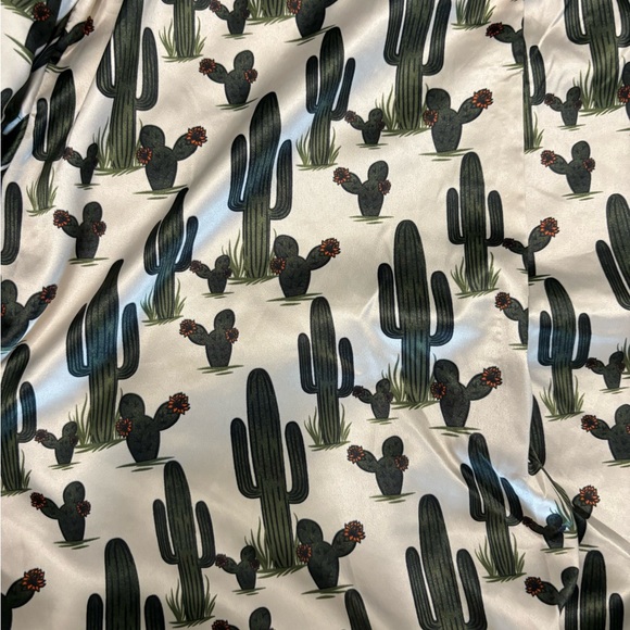 Cruel Suede-like Black Jacket with Cactus Print Lining - Picture 3 of 4